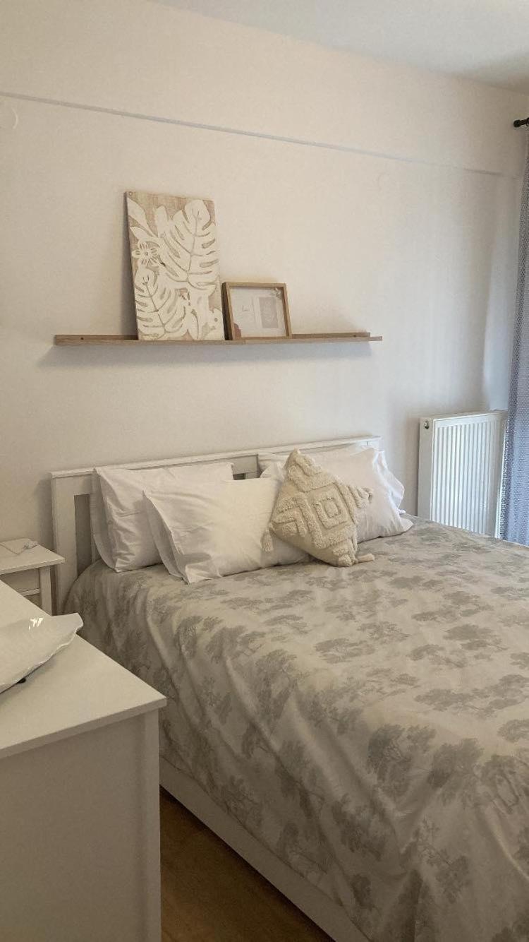 Apartment D&a *